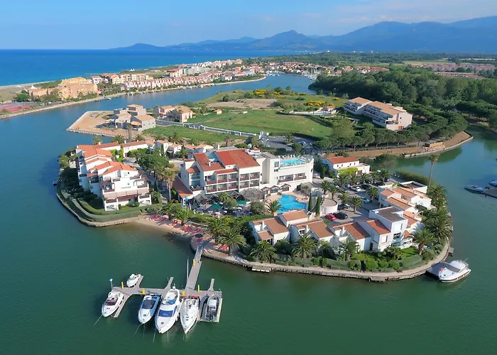 Self Catering: Relais et Châteaux Thalasso&Spa Ile de la Lagune